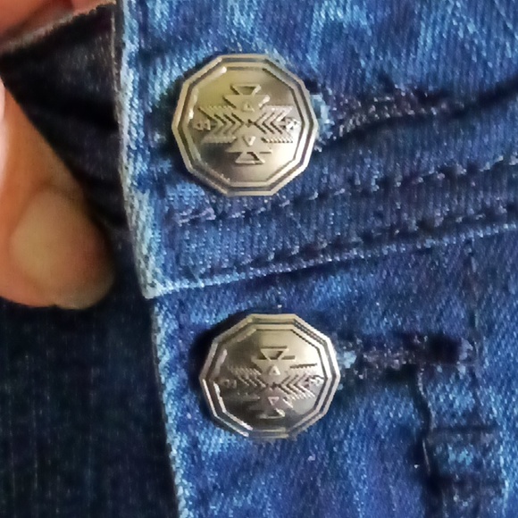 Crazy train denim shorts size L - Picture 4 of 5